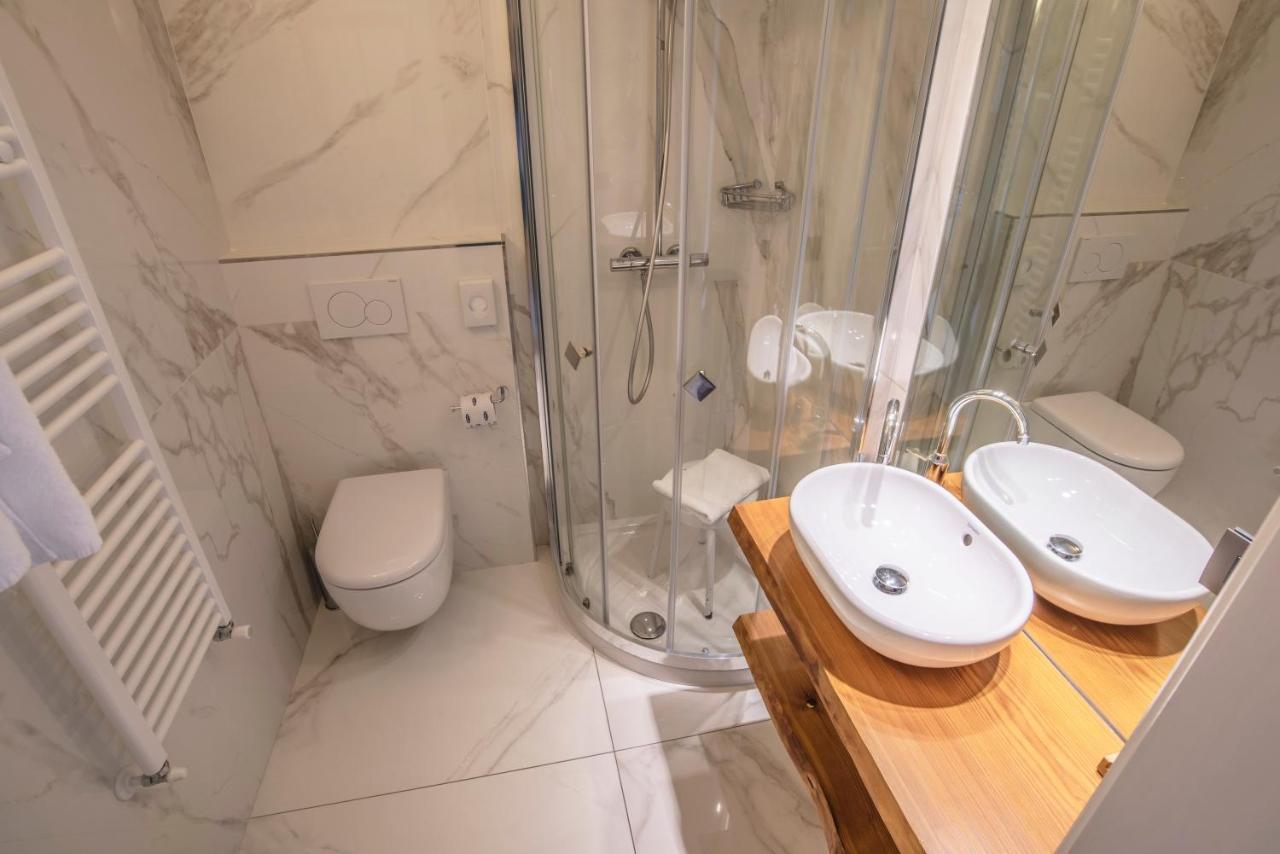 Hotel Resort Veronza 카발레즈 외부 사진